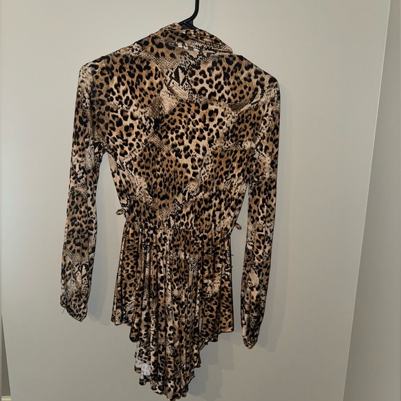 Leopard Leopard - Picture 2 of 3